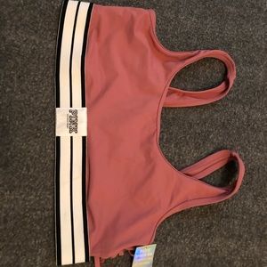 Victoria’s Secret Pink sports bra